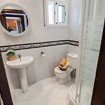 Claudia By Hello Homes * סיטגס