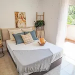 וילה Claudia By Hello Homes *