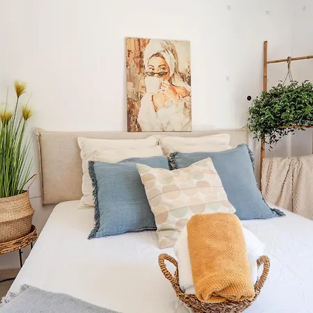 וילה Claudia By Hello Homes סיטגס