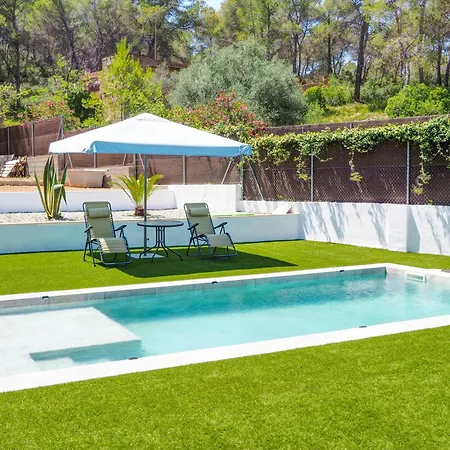 Villa Claudia By Hello Homes