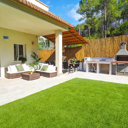 Claudia By Hello Homes Σίτζες