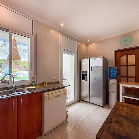 Claudia By Hello Homes Sitges