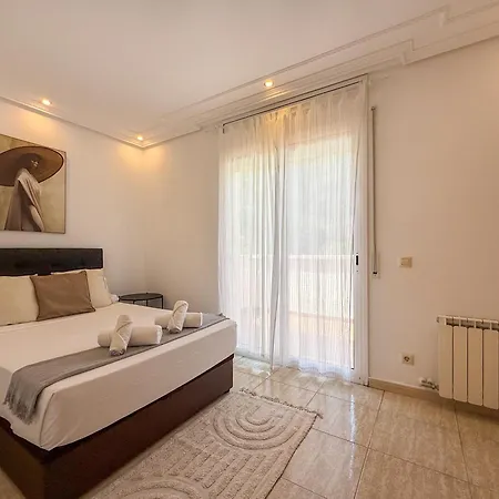 Claudia By Hello Homes