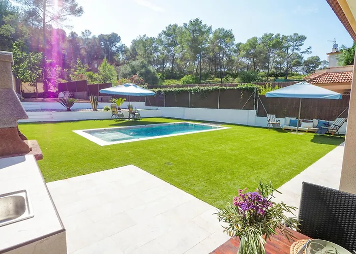 Claudia By Hello Homes Villa *